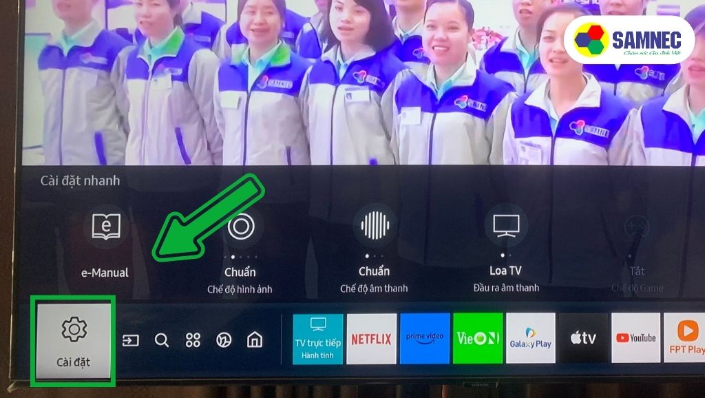 Mở cài đặt trên tivi Samsung