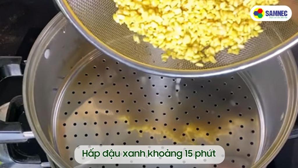 Hấp đậu xanh khoảng 15 phút