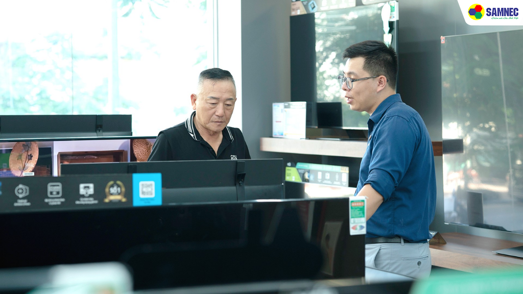 Kiểm tra tình trạng tivi cẩn thận 