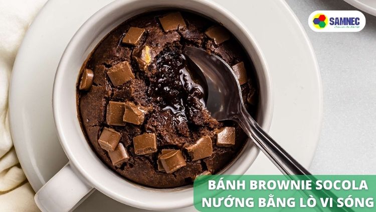 Bánh brownie socola nướng bằng lò vi sóng