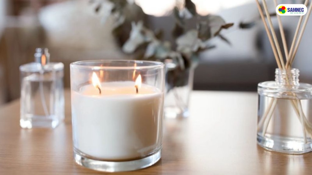 đốt nến thơm ở vị trí an toàn