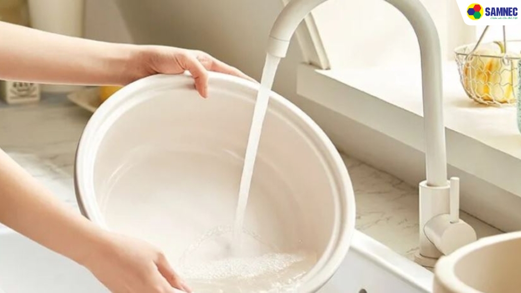 sử dụng nồi lẩu điện lần đầu