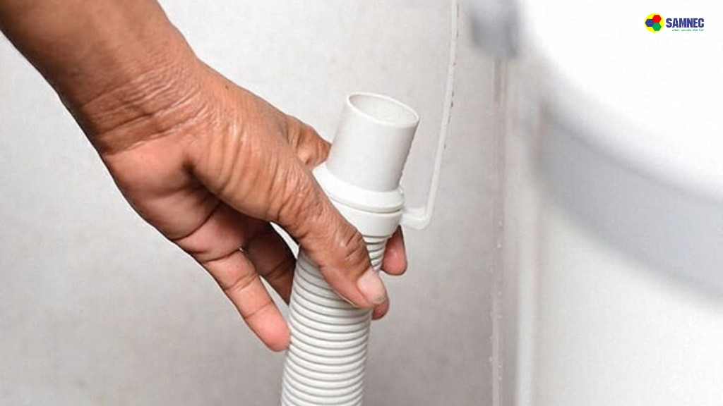 Đường ống dẫn nước bị tắc