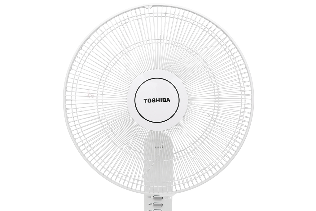 Có 5 cánh quạt đường kính dài 40 cm, bao bởi lồng quạt có đường kính 46 cm chắc chắn, an toàn